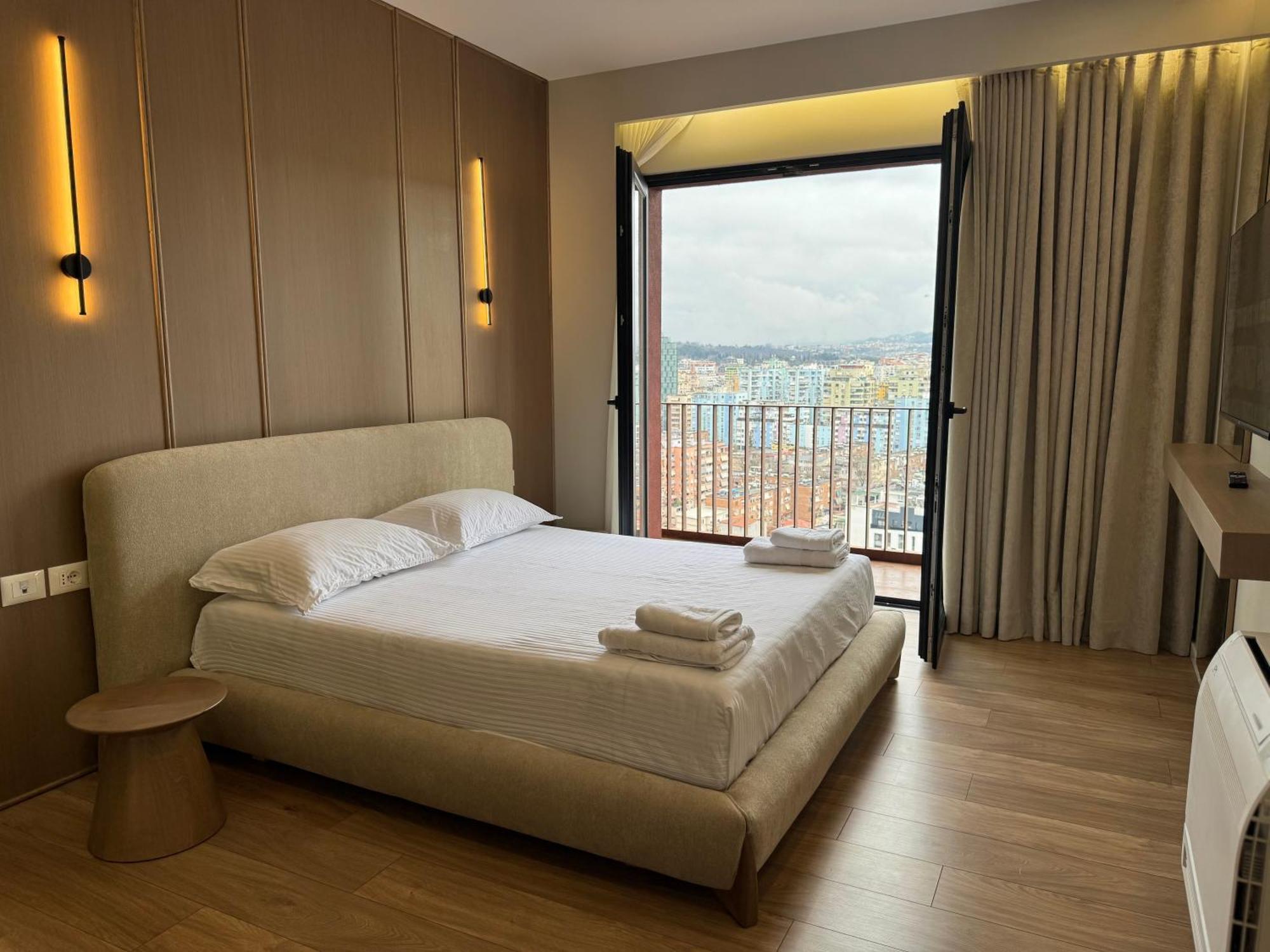 Square Inn Garden Aparthotel Tiran Dış mekan fotoğraf